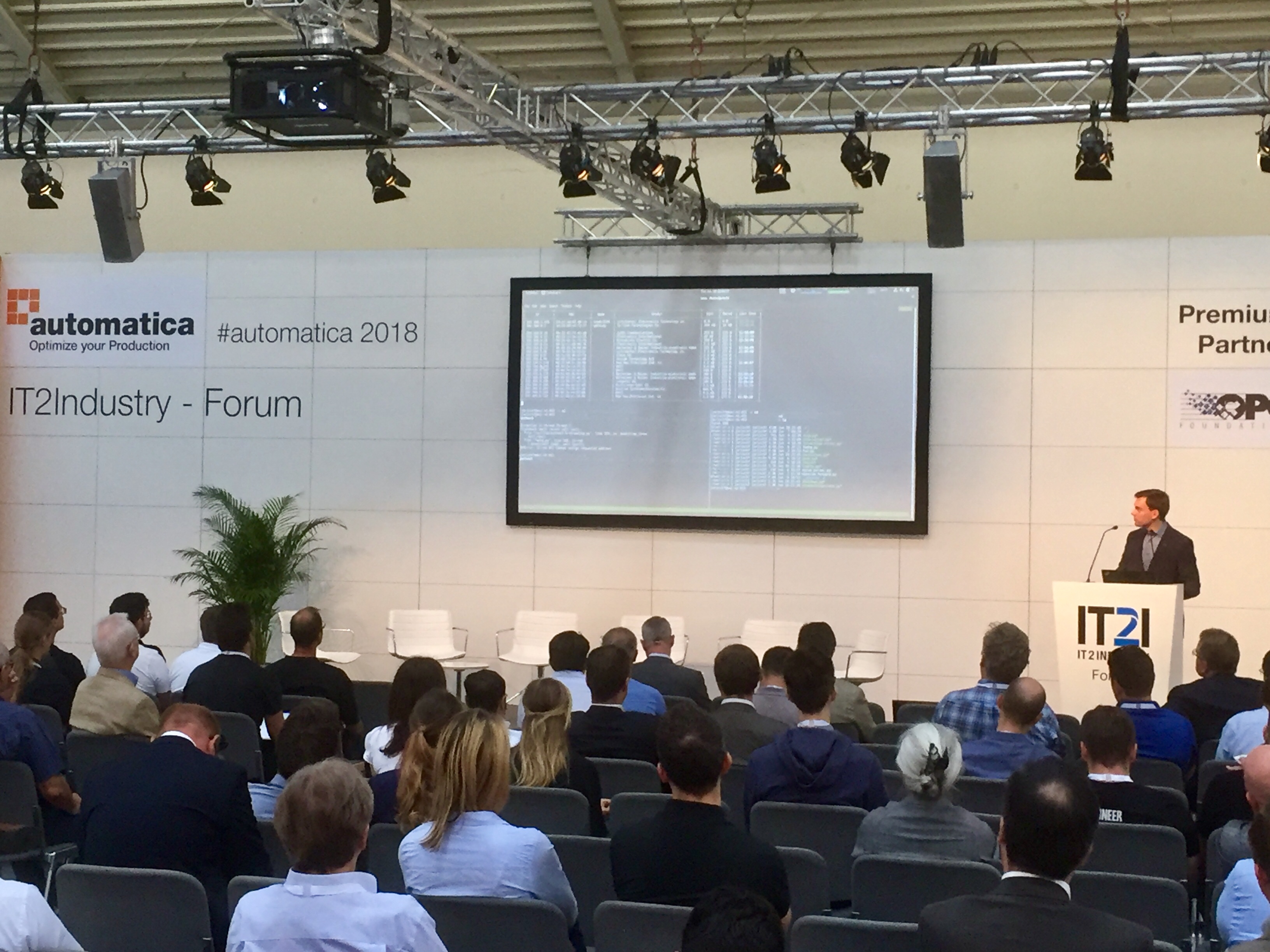 automatica 2018 IT2Industry Forum Live Hacking Fraunhofer AISEC