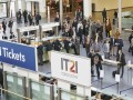 Besucher auf der IT2Industry 2015